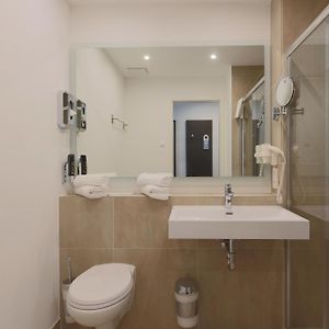 Standard Room with 1 Single Bed